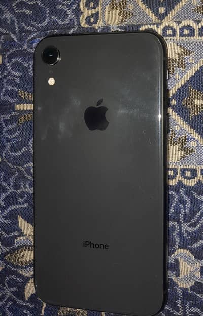 Apple iPhone XR