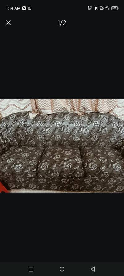 3 Seater Sofa Set – Good Condition for sale Description