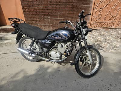 SUZUKI GS 150 SE 2021