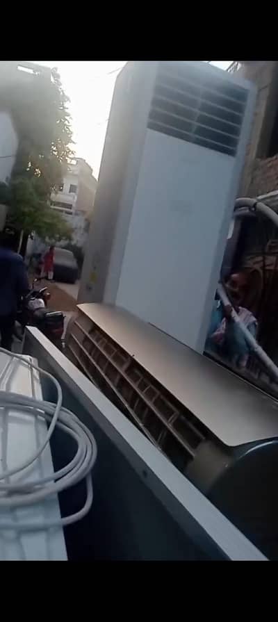 USED AC