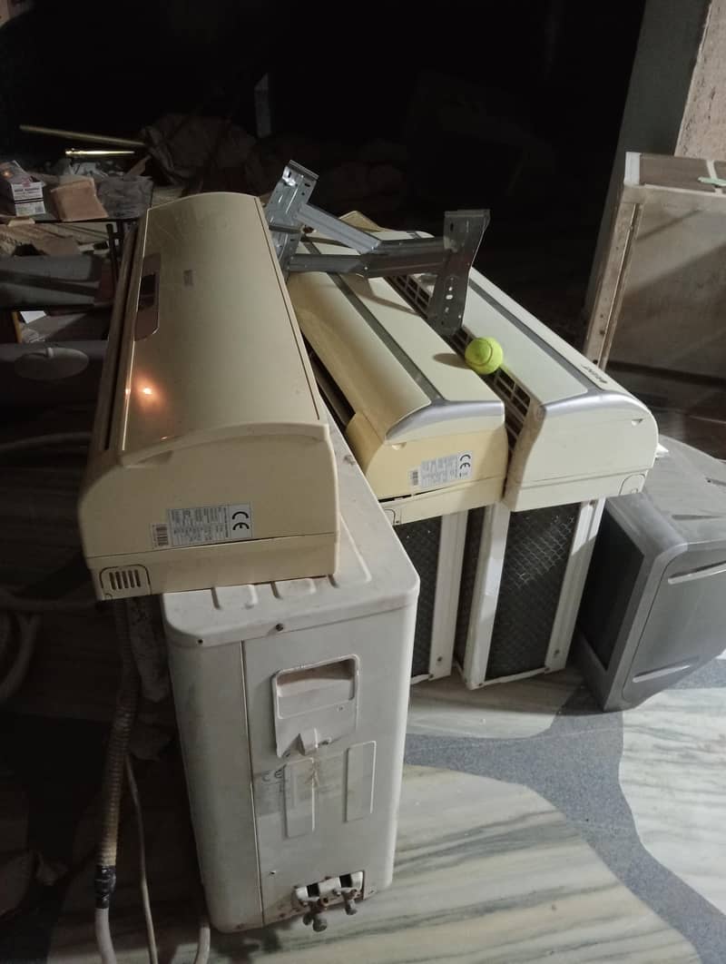 USED AC 4