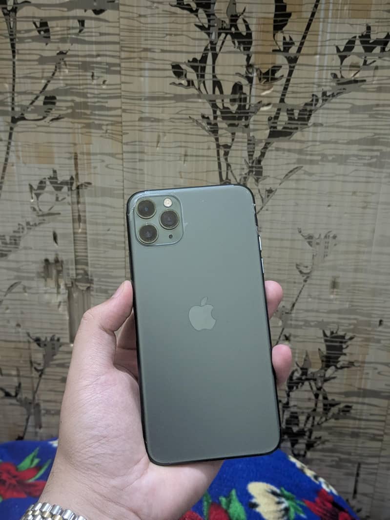 Apple iPhone 11 Pro Max 1