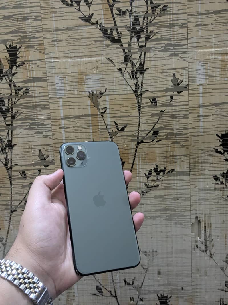 Apple iPhone 11 Pro Max 6