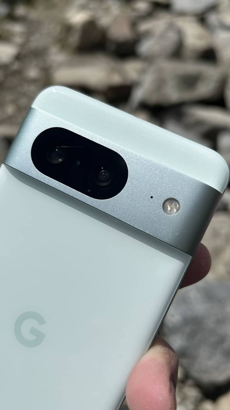 Google Pixel 8 2