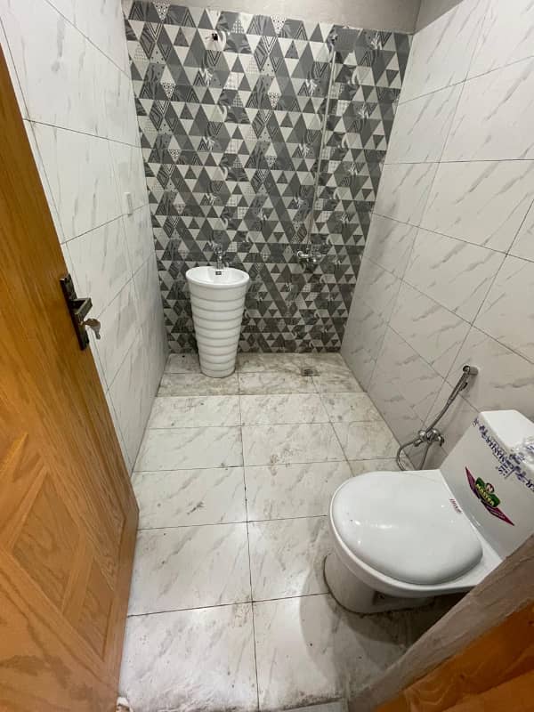 Single studio room 3