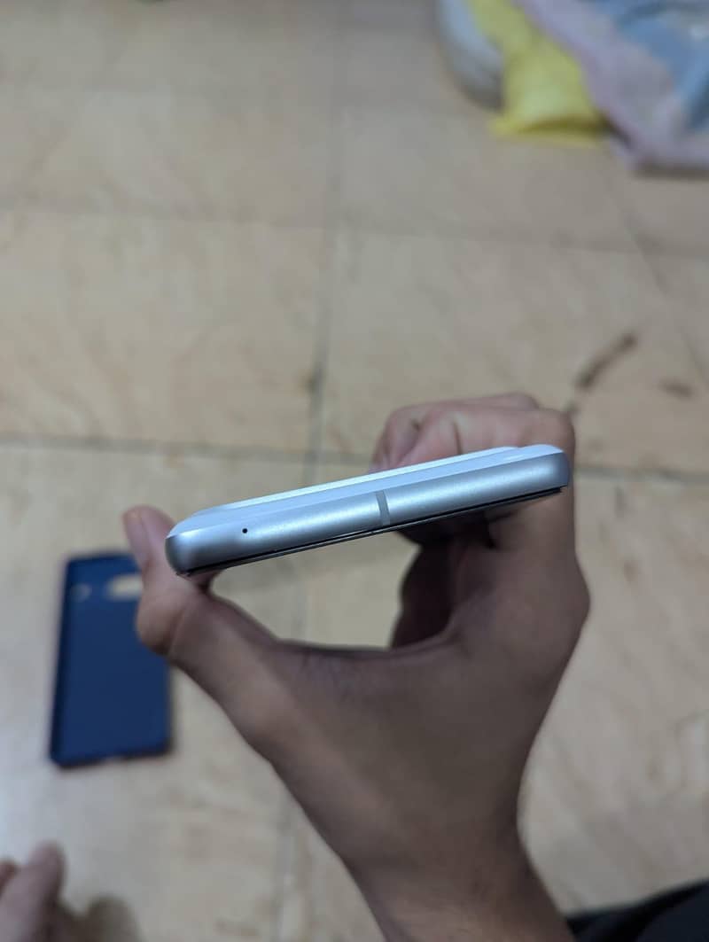 Google pixel 7 4