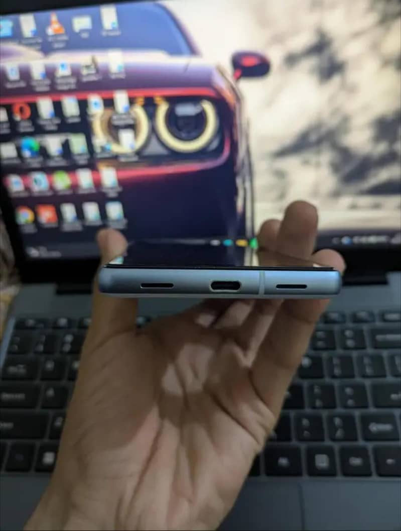 Google Pixel 7a 3
