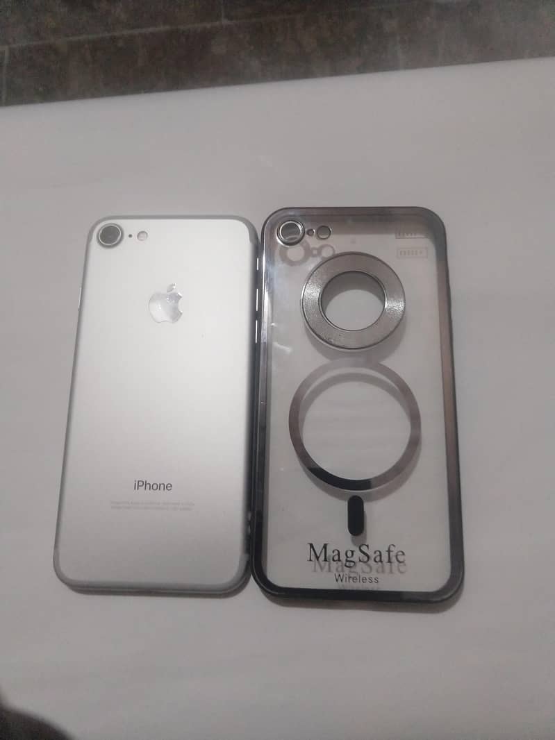 Apple iPhone 7 7