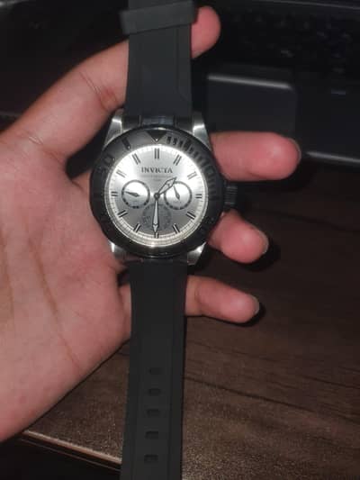 Invicta pro diver 13946 flame fusion crystal