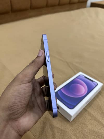 Apple iPhone 12 128gb factory unlock 2 month sim time