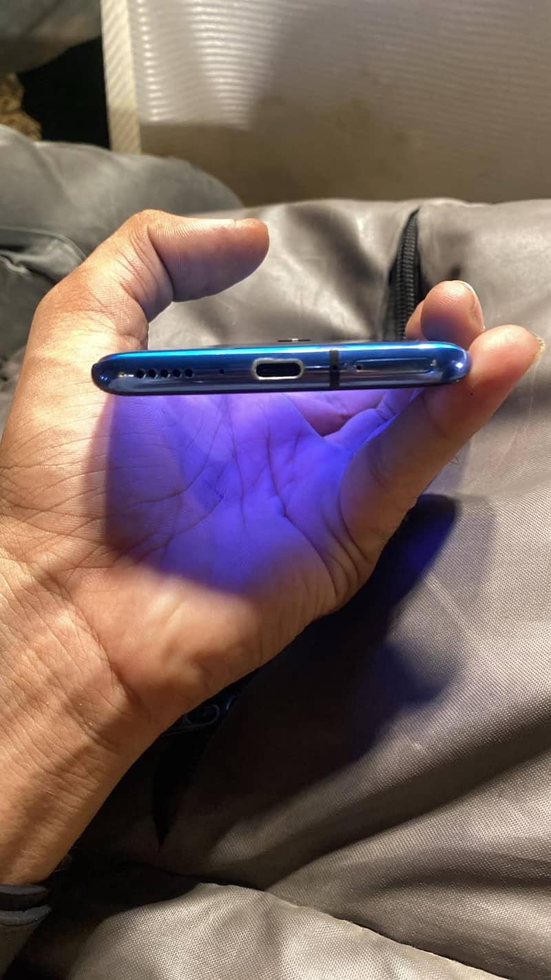 One Plus 7 Pro 3