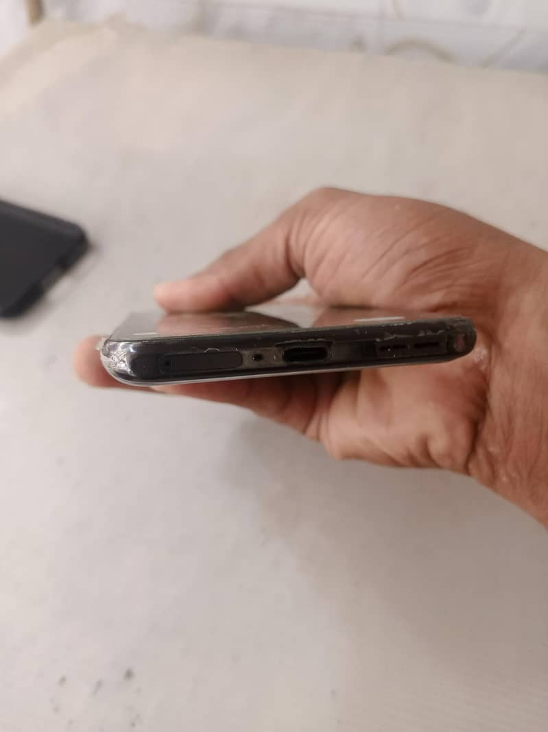 One Plus 10T 3