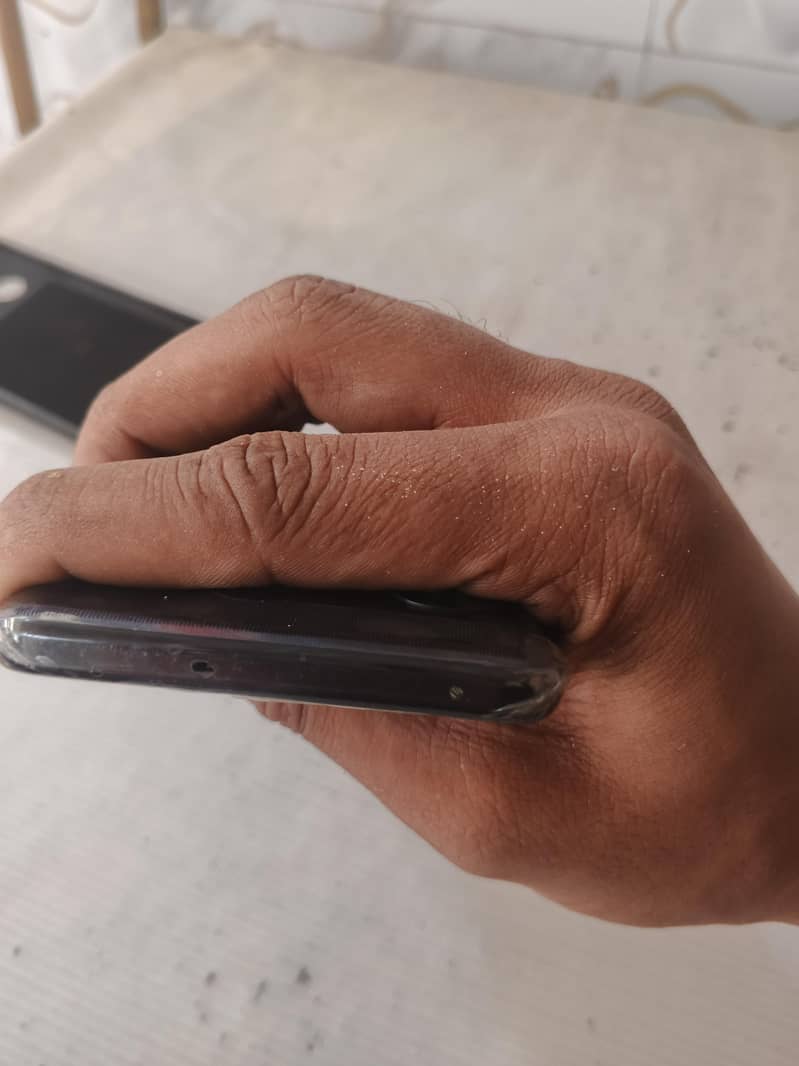 One Plus 10T 4