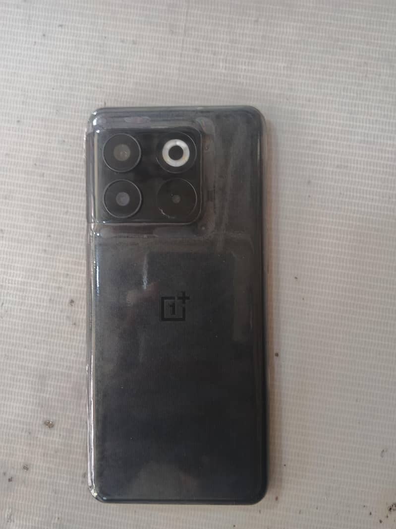 One Plus 10T 5