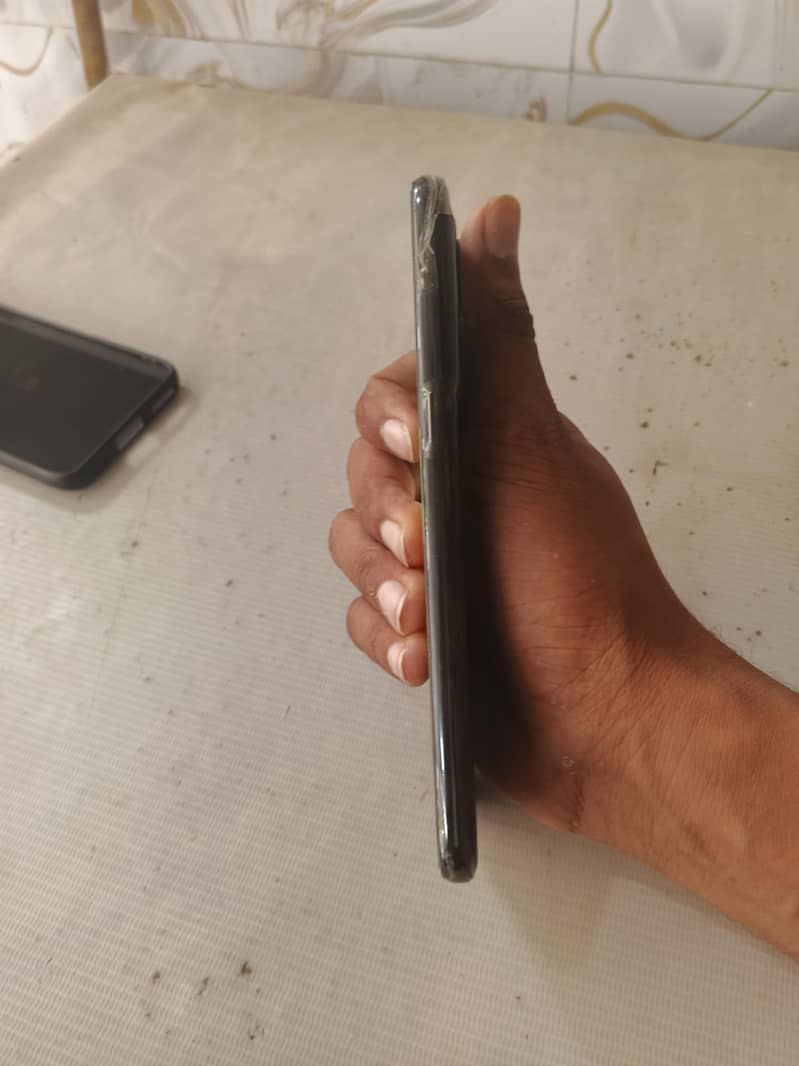 One Plus 10T 8