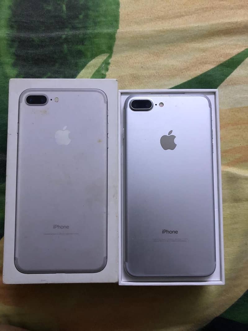 Apple iPhone 7 Plus 2