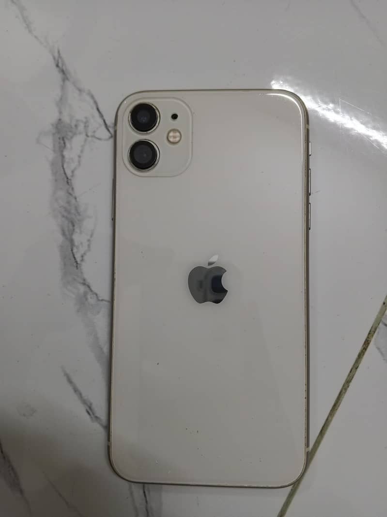 Apple iPhone 11 0