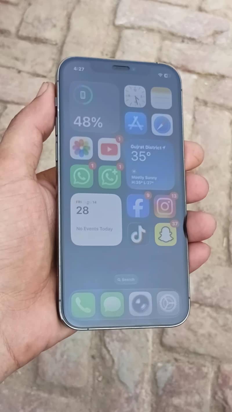Apple iPhone 12 Pro 4