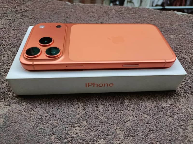 Apple iPhone 17 Pro Max 8
