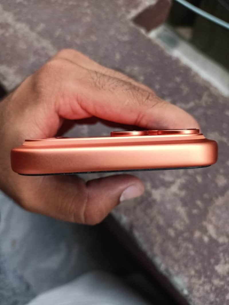Apple iPhone 17 Pro Max 2