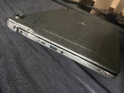 Toshiba z10t-A cor i5 gen4 Ram4 Rom128GB saf msata1 only sim call