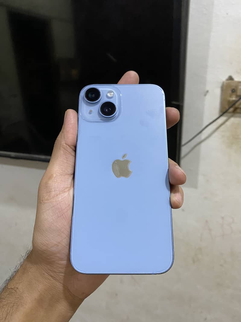 Apple iPhone 14 2