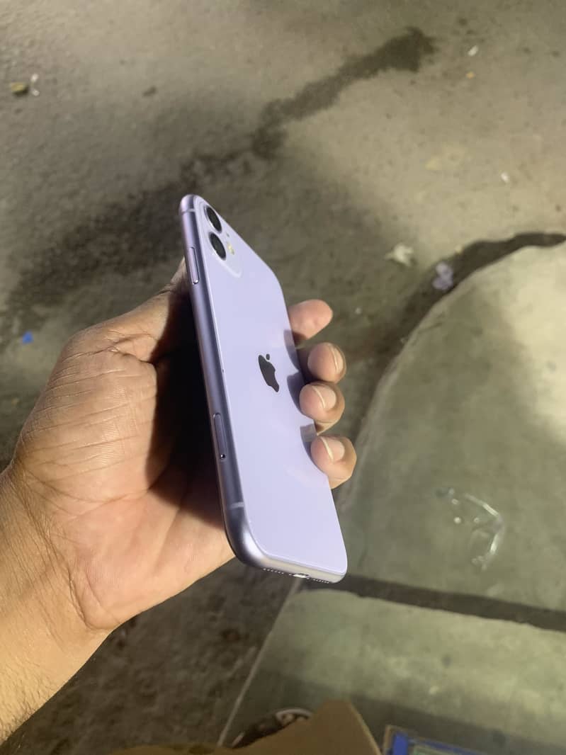 Apple iPhone 11 1