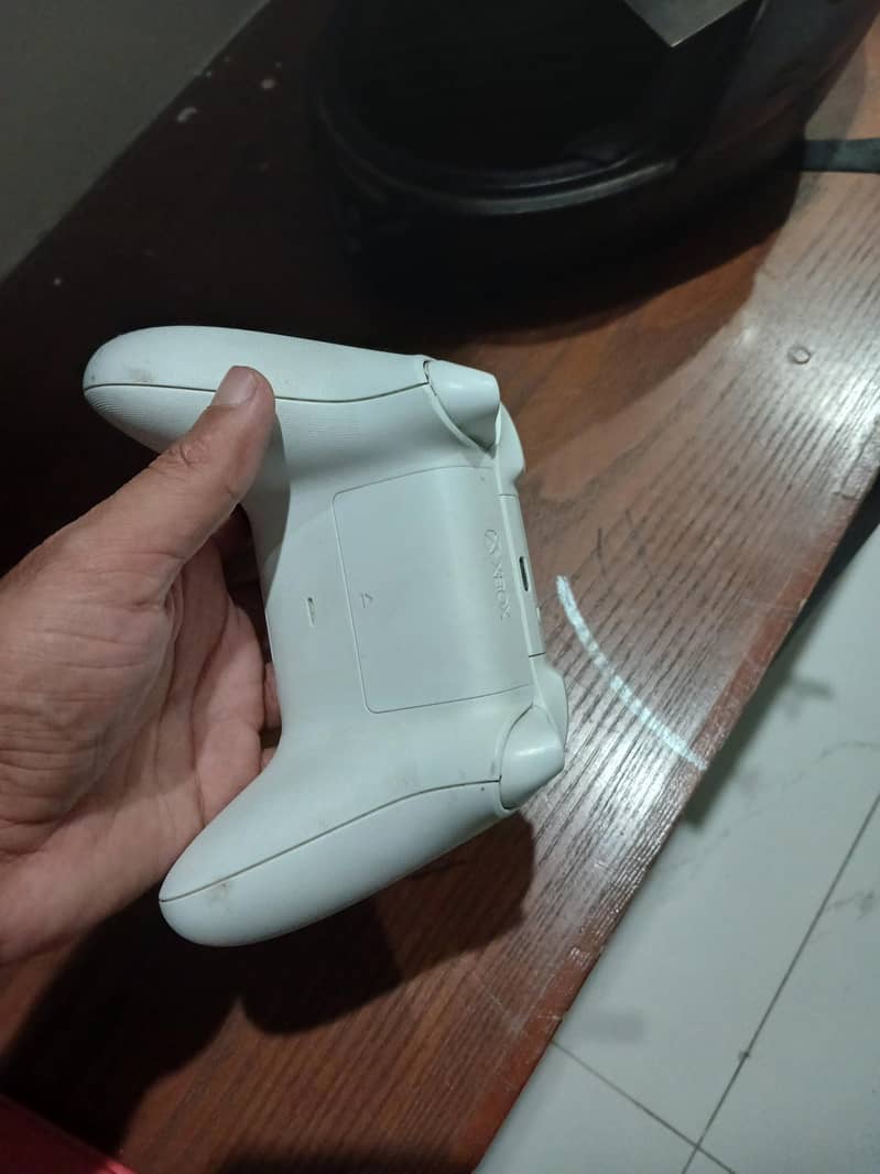xbox controller wireless and wire 1