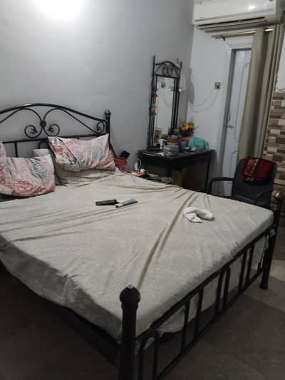 Black Iron Steel pipe Bed