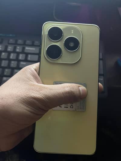 Tecno Spark 20