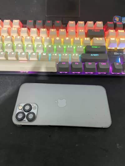 Apple iPhone 12 Pro