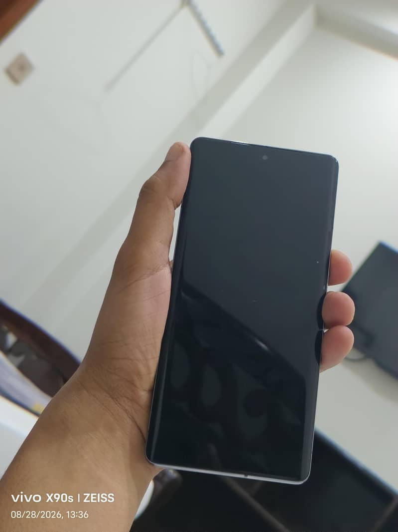 Google Pixel 7 Pro 6