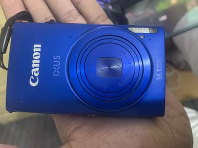 Canon IXUS 240 HS Mint condition