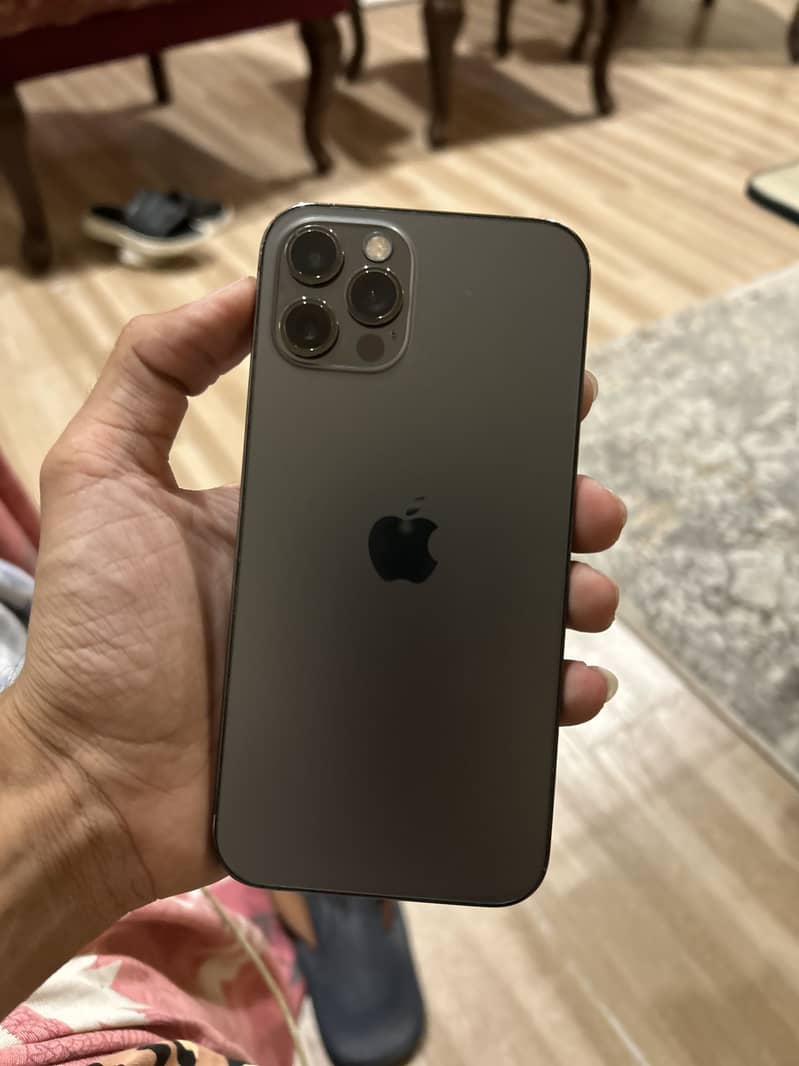 Apple iPhone 12 Pro 0