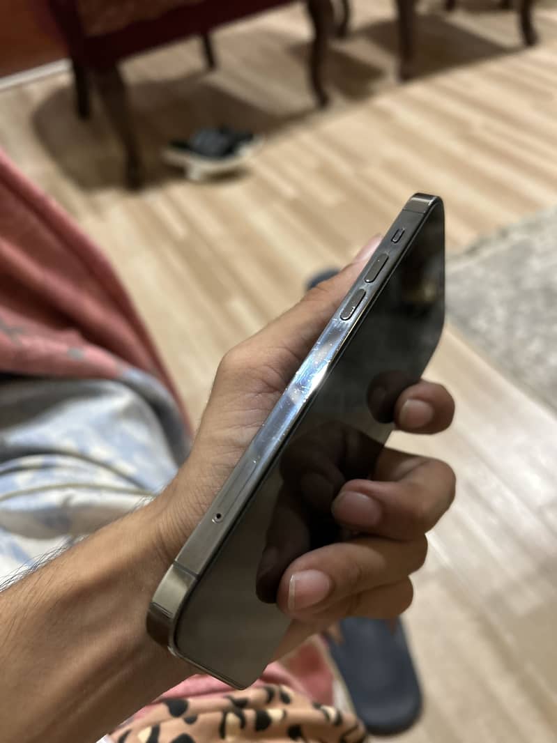Apple iPhone 12 Pro 6