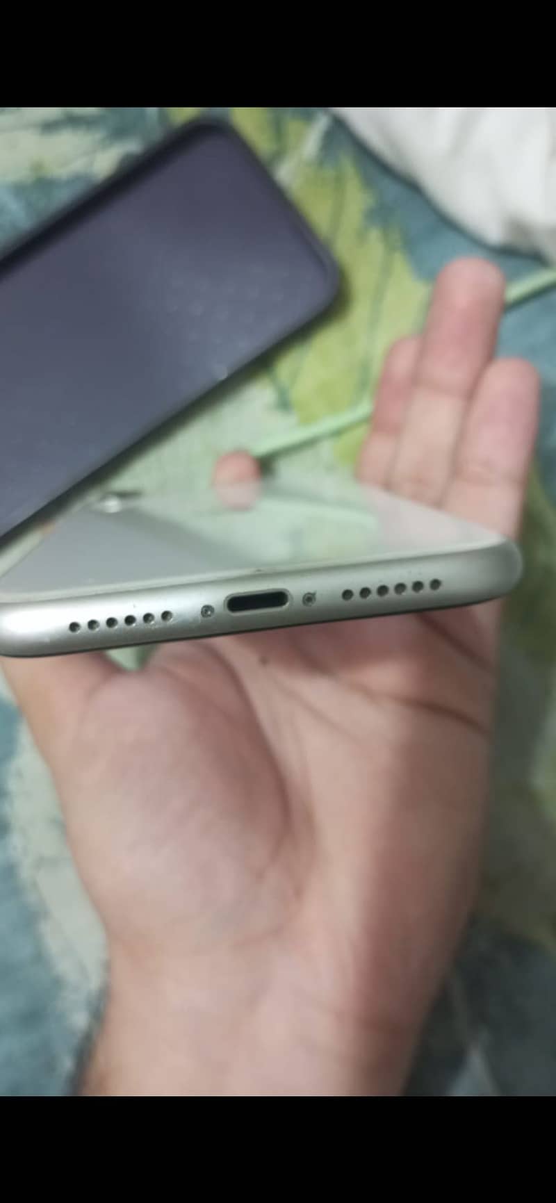 Apple iPhone 11 1