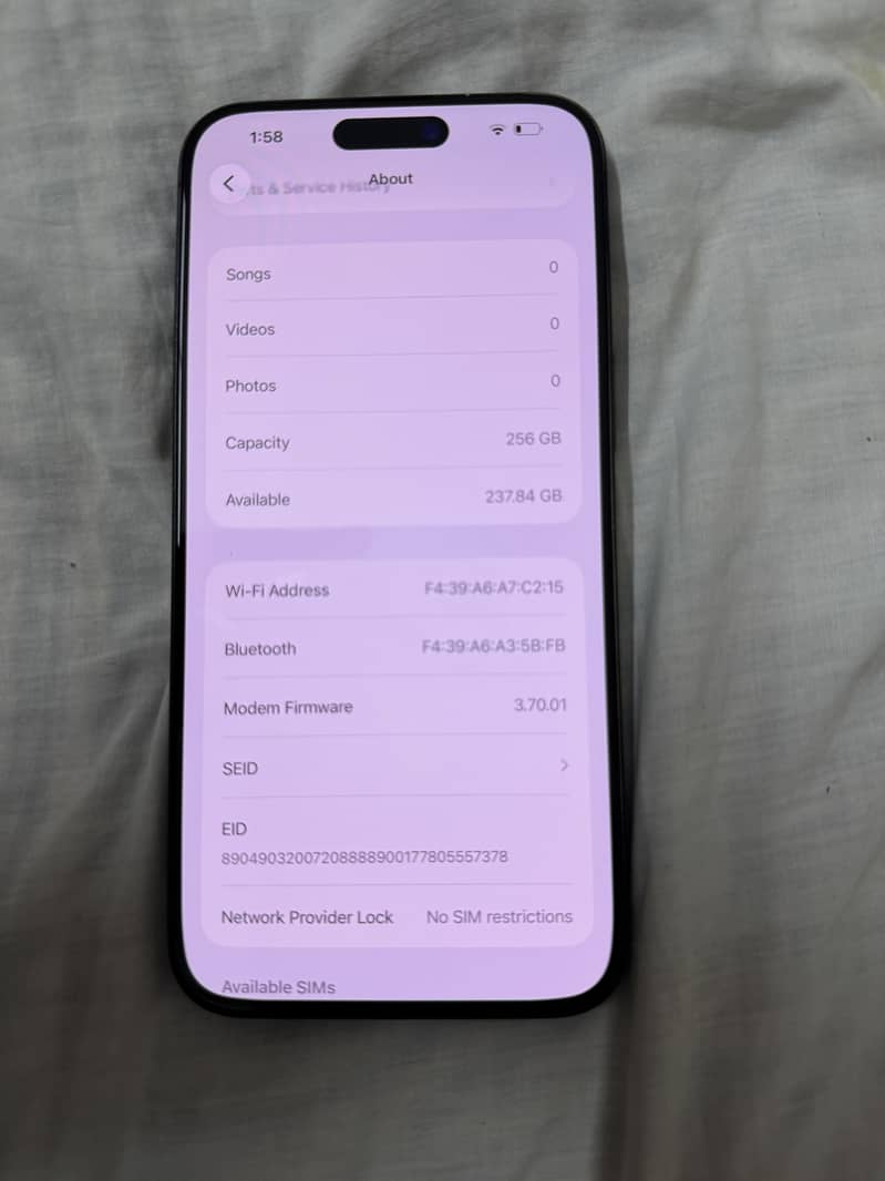 Apple iPhone 15 Pro Max 2