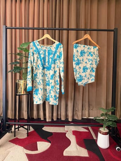 clothes women