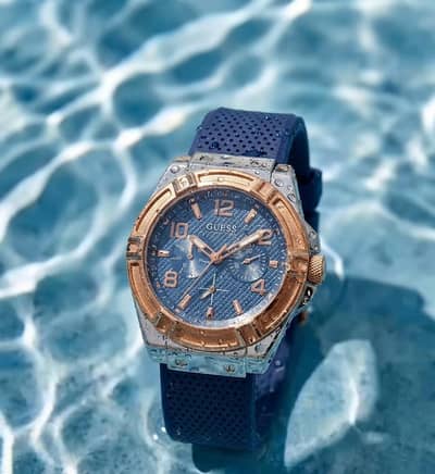 Guess Luxury Watch for me with leather strap