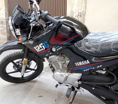 Yamaha YBR 125 G 2024 Black