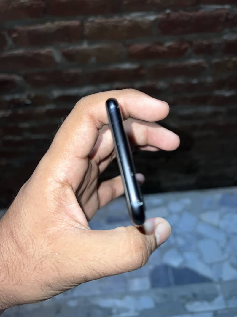 Apple iPhone SE 3