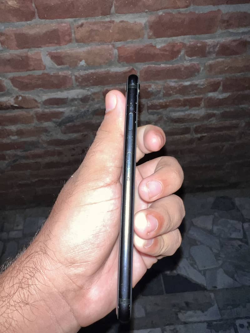 Apple iPhone SE 4
