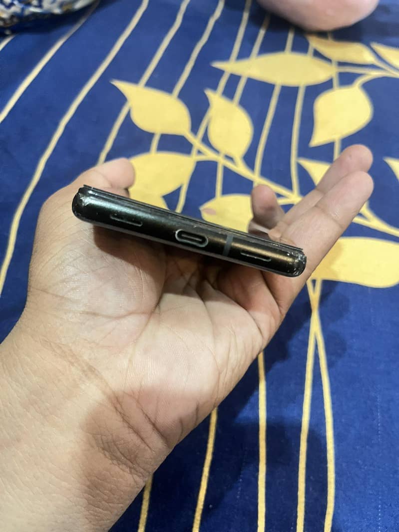 Google Pixel 6a 3