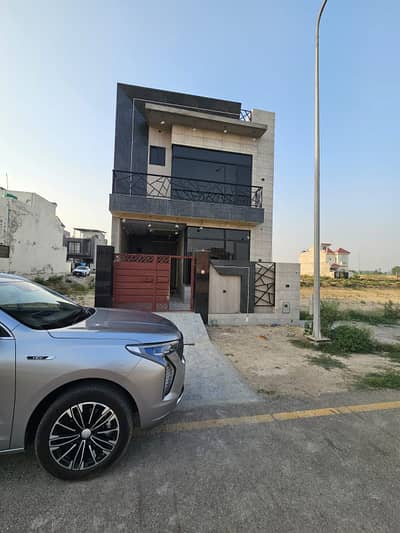 5 Marla House For Sale In Paragon City Lahore