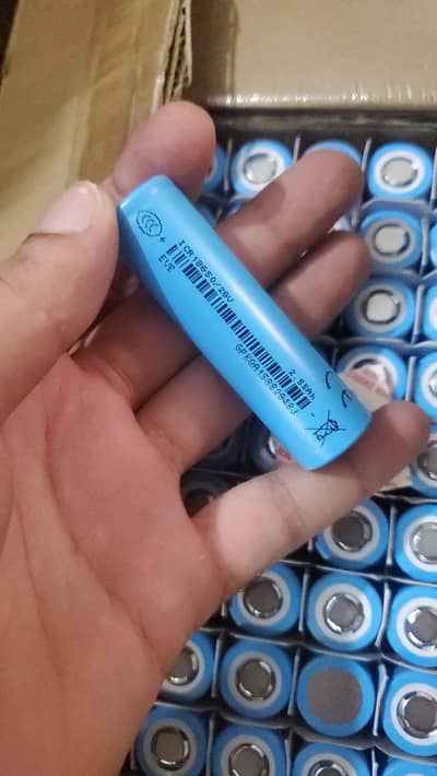 32140 cell 32700 cell 18650 cell lithium iron phosphate battery