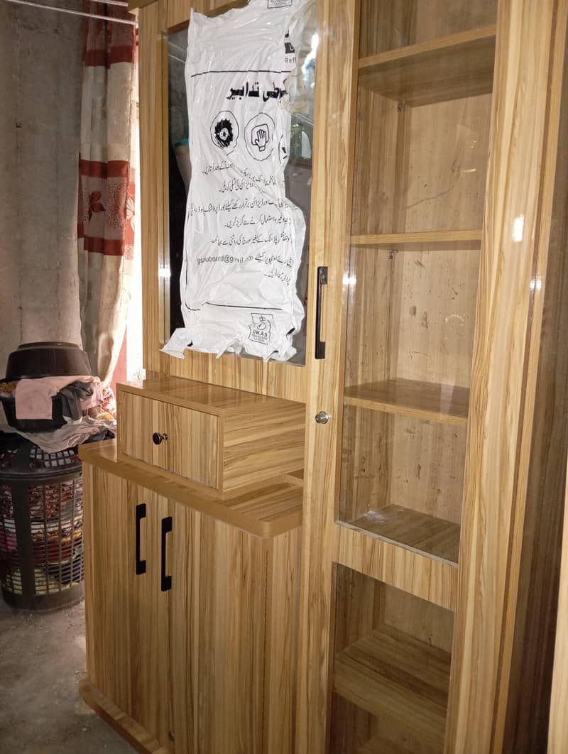 dressing with attached showcase 3