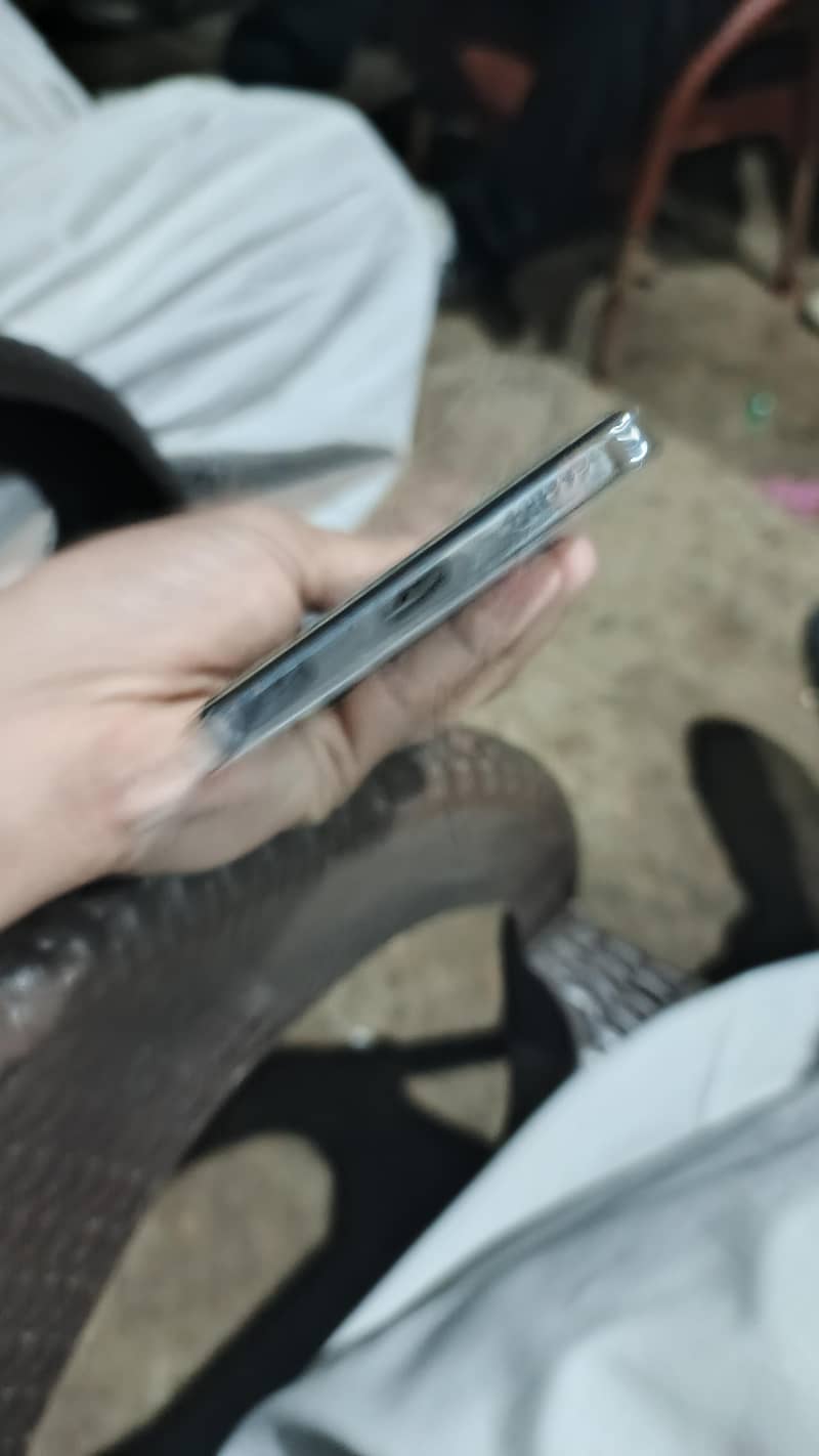 Tecno CAMON 30 1