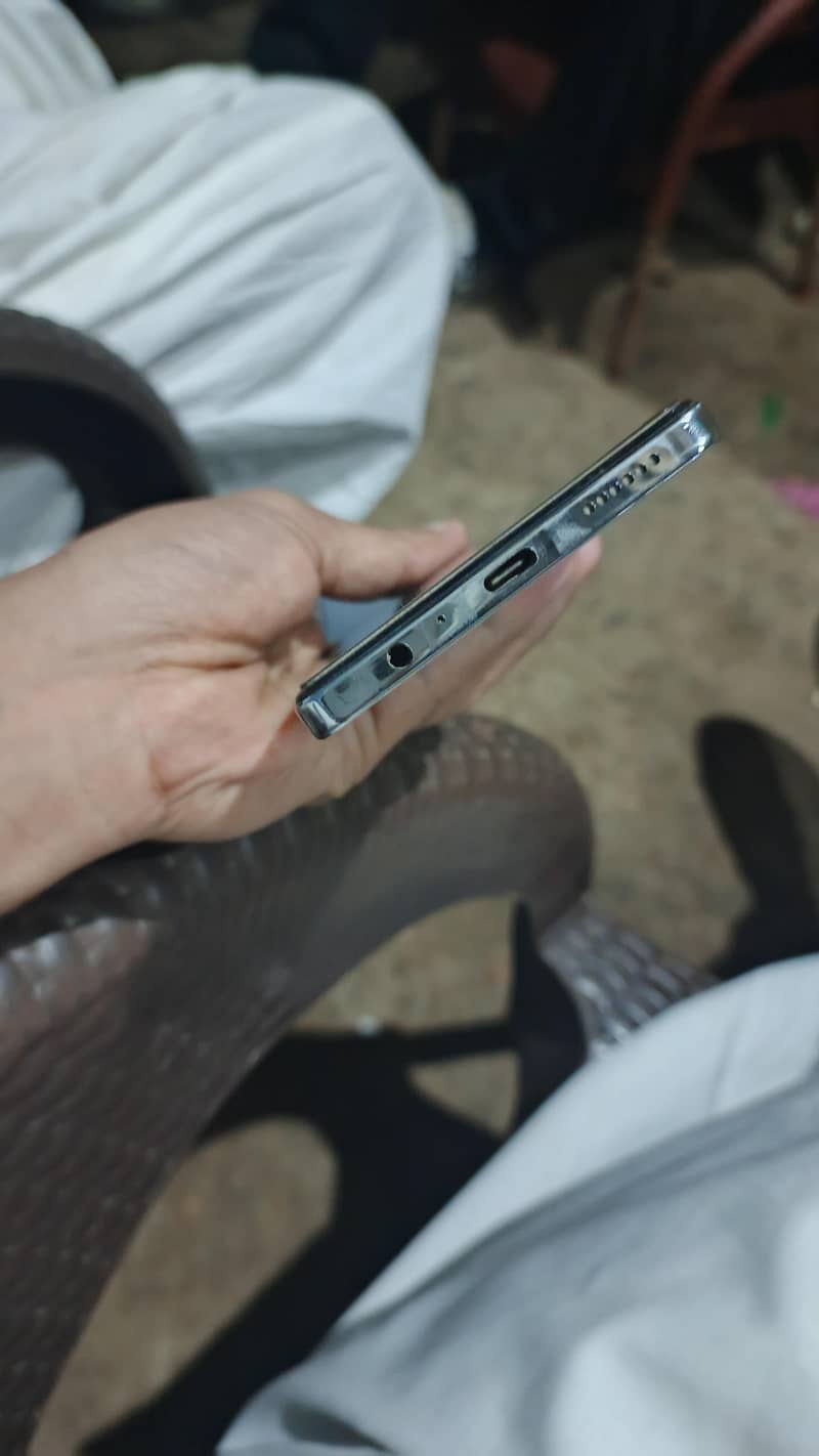 Tecno CAMON 30 2