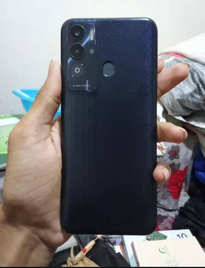 Tecno Pova 2
