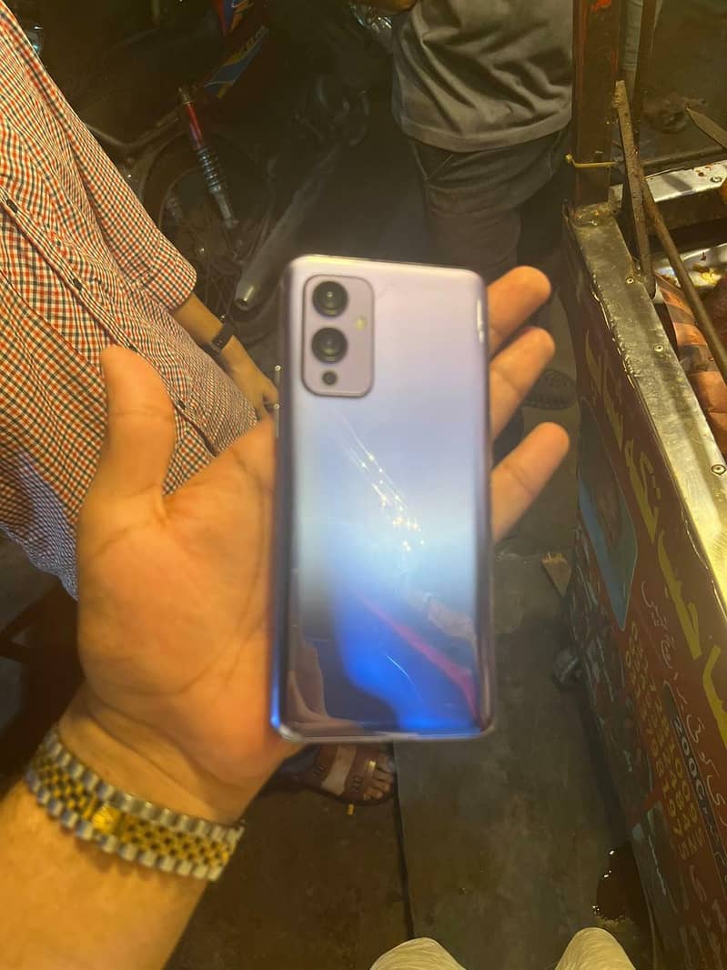One Plus 9 8